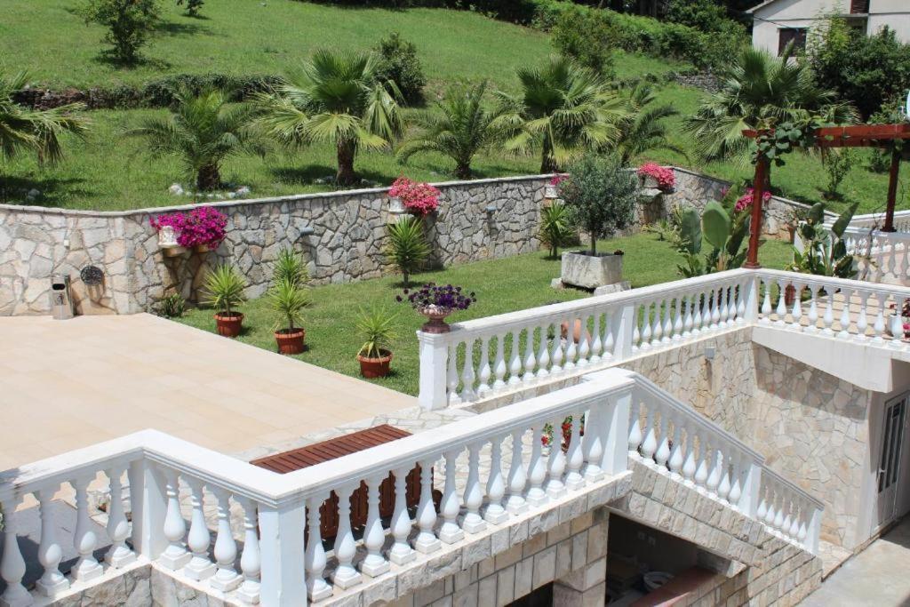 Elegance Duplexes By Monte Aria Herceg Novi Exterior foto
