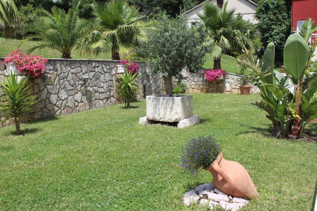 Elegance Duplexes By Monte Aria Herceg Novi Exterior foto