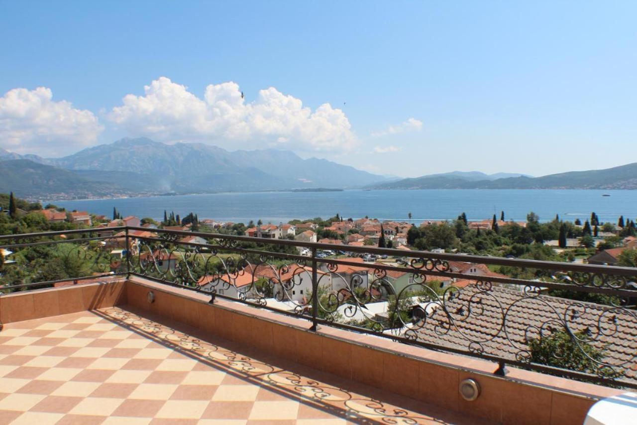 Elegance Duplexes By Monte Aria Herceg Novi Exterior foto